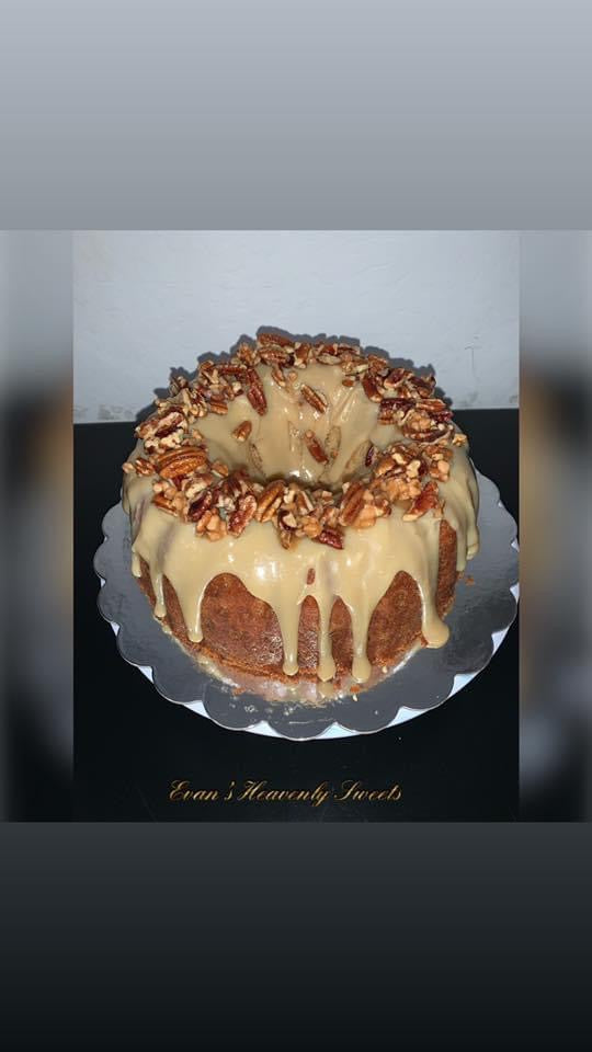 BROWN SUGAR POUND CAKE